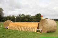Obstacle cross 14