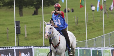 Endurance team gold for Spain