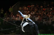 10 - Joanne ECCLES - W H Bentley - ECCLES- Vaulting Women 04/09 - ©CO Normandie 2014/PSV